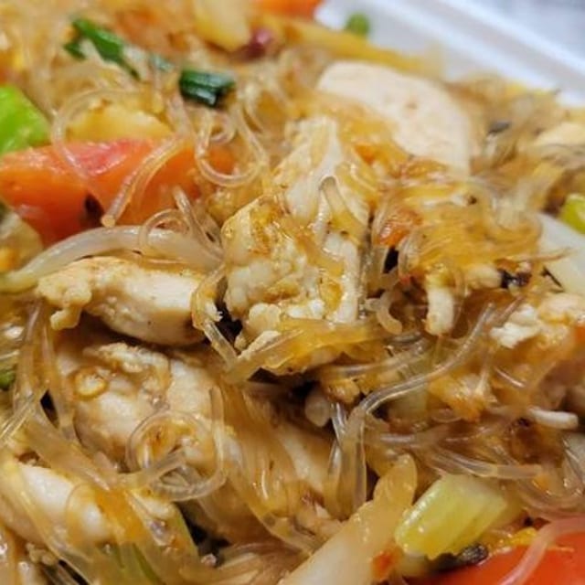 Pad Woon Sen.